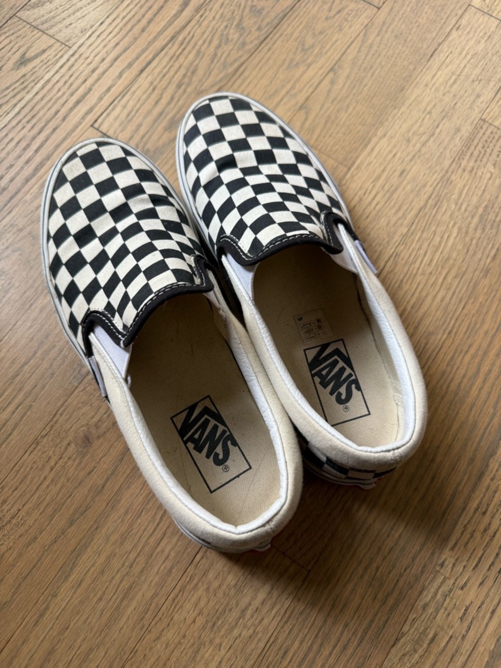 Vans Checkerboard Sneakers - Picture 3 of 4